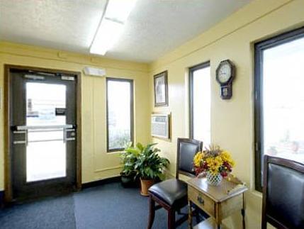 Americas Best Value Inn Франкфорт Экстерьер фото