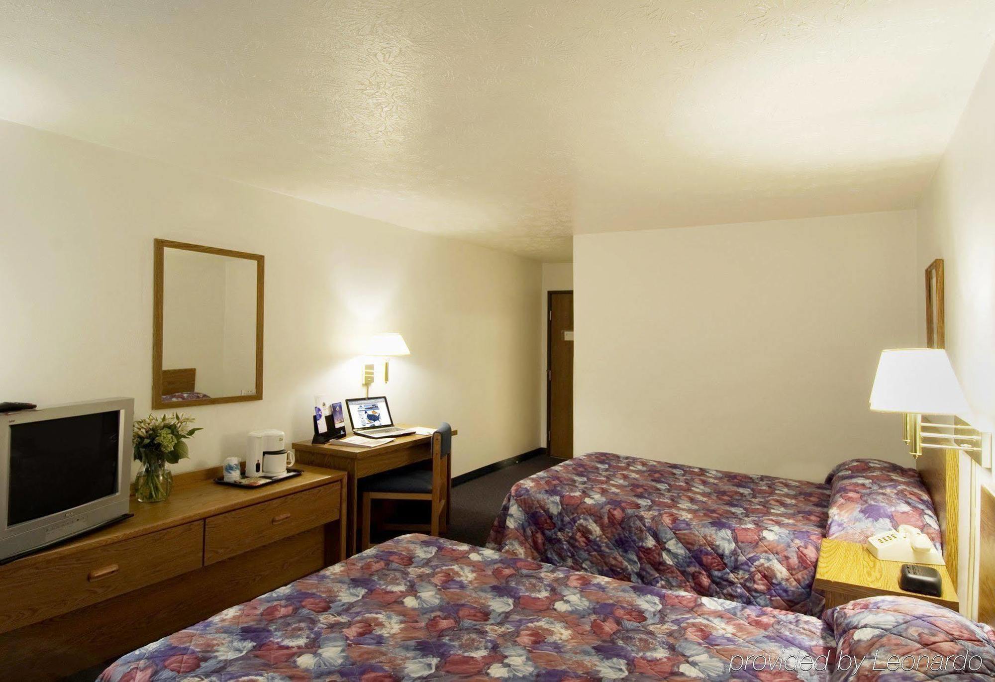 Americas Best Value Inn Франкфорт Номер фото